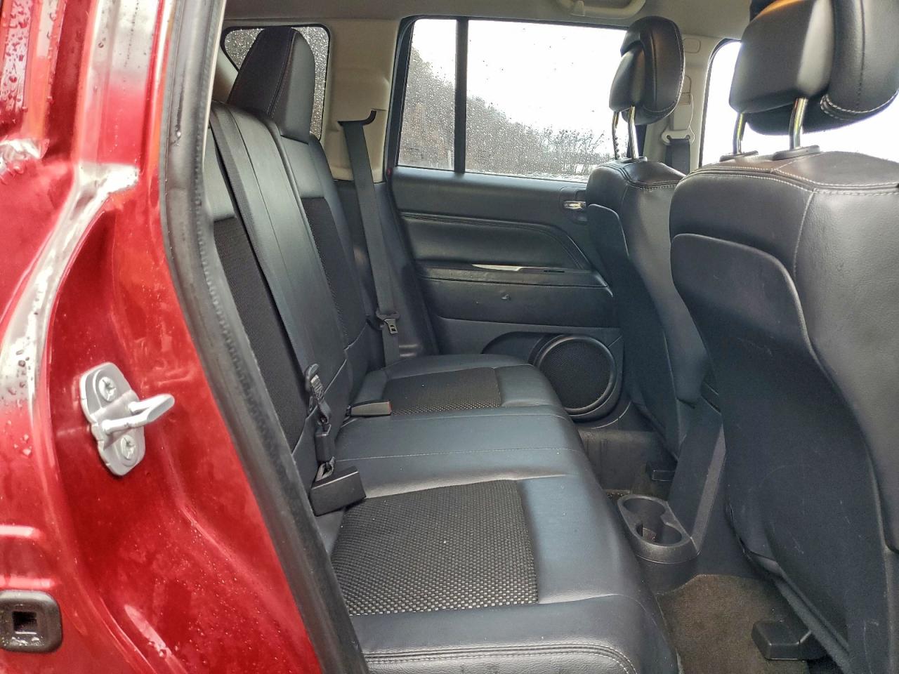 Jeep Compass Latitude Image 9