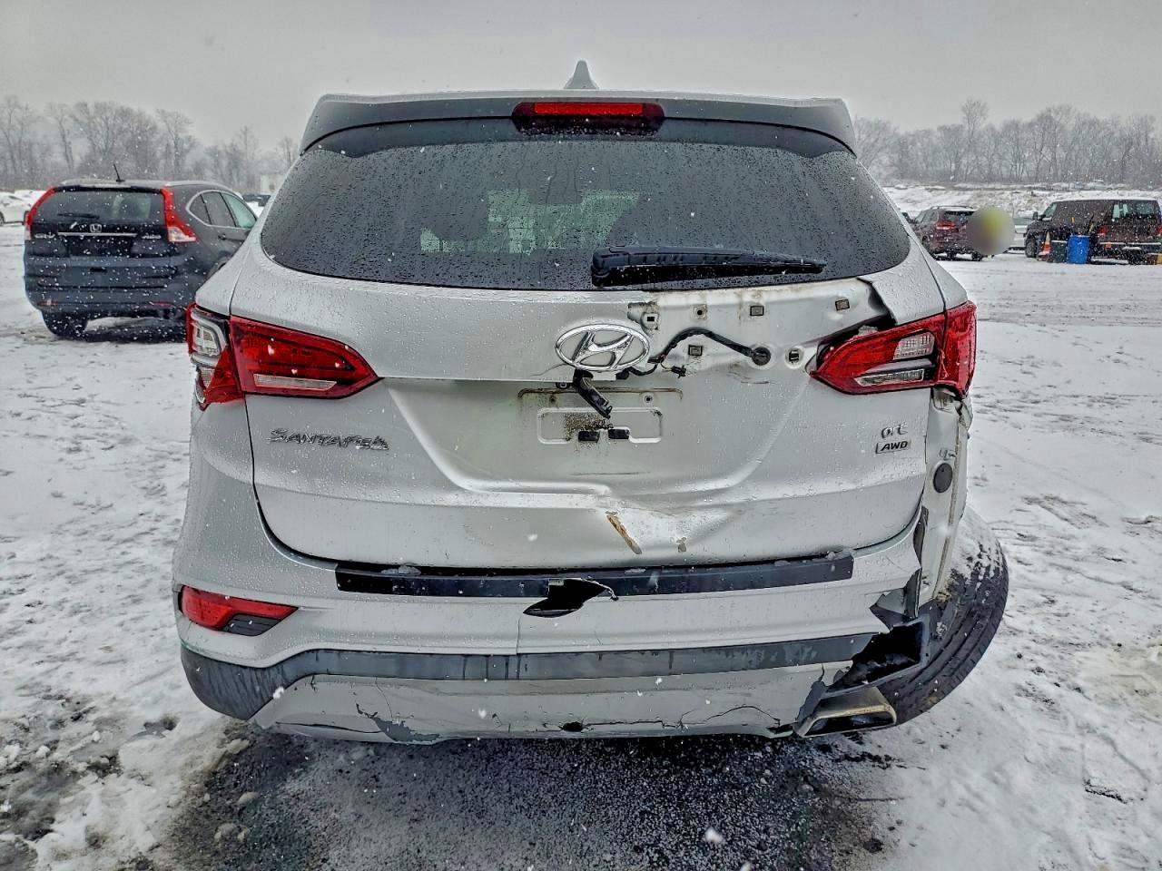 Hyundai SANTA FE Image 7