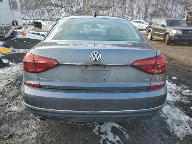 Volkswagen Passat Sel Premium Image 8