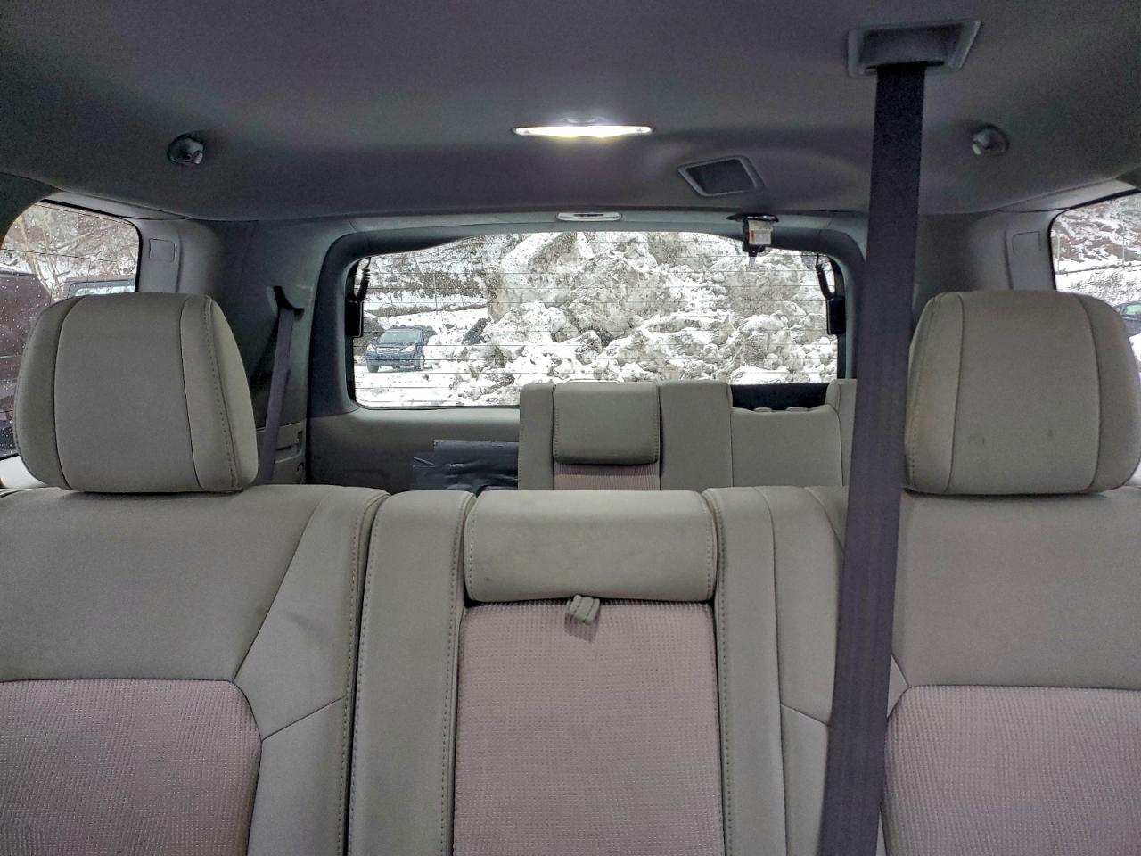 Honda Pilot Ex Image 5