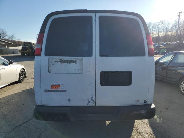 Chevrolet Express Image 7