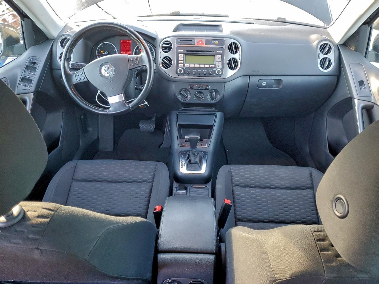 Volkswagen Tiguan Se Image 4