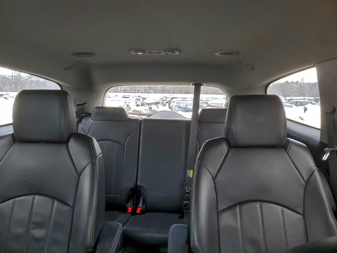 Buick Enclave Image 13