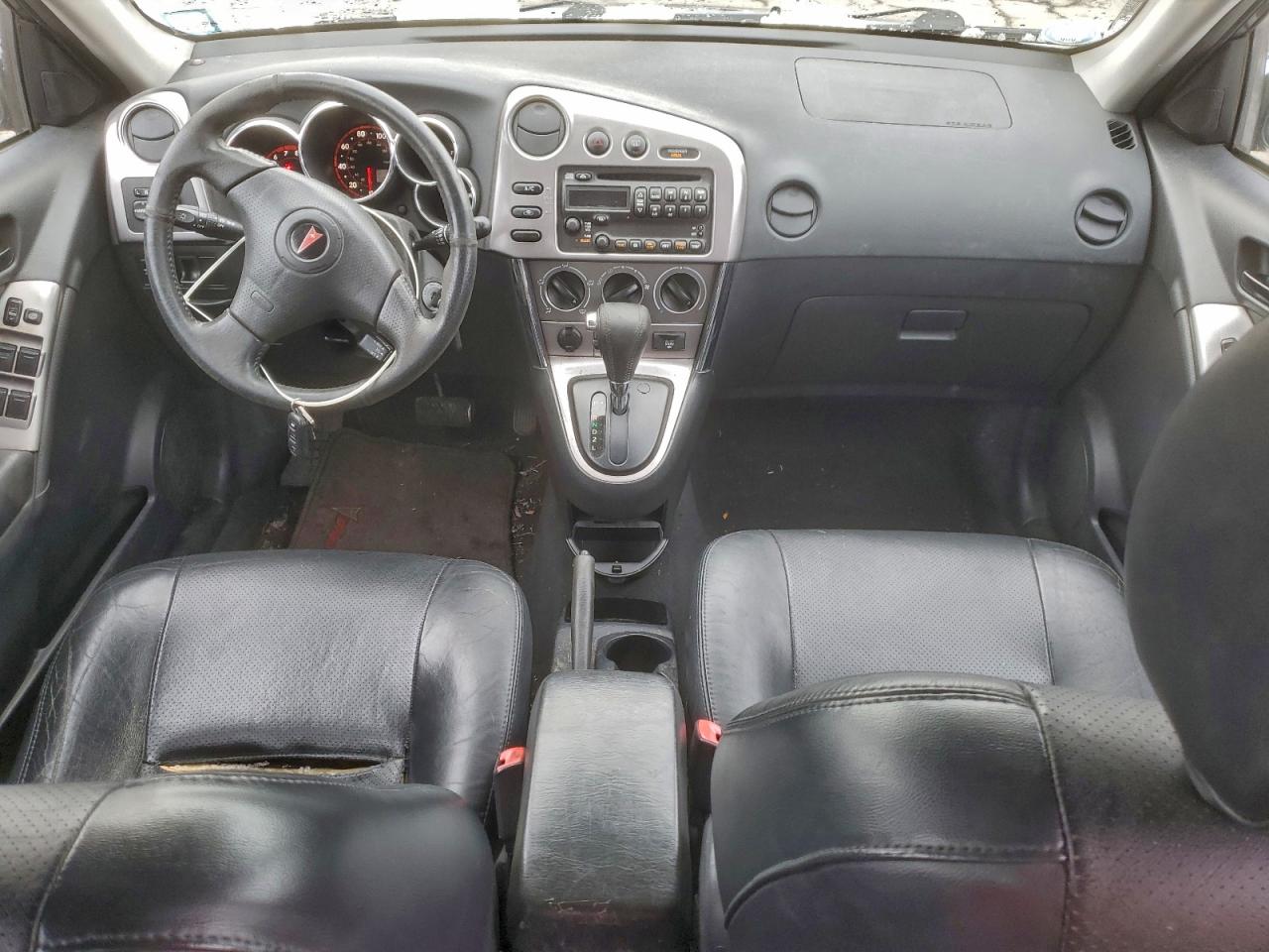 Pontiac Vibe Image 7