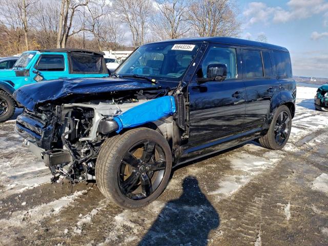  Salvage Land Rover Defender