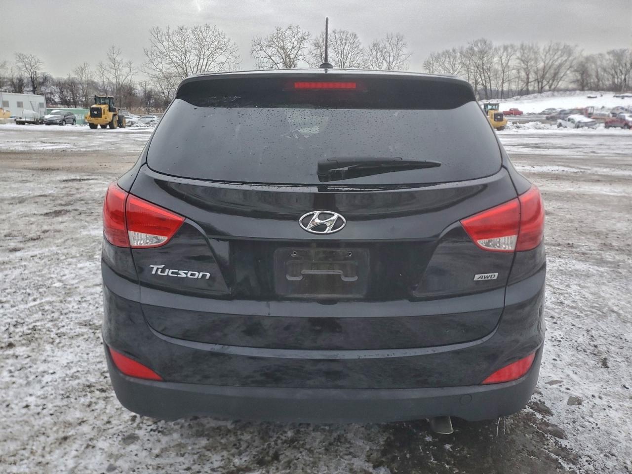 Hyundai TUCSON Gls Image 3