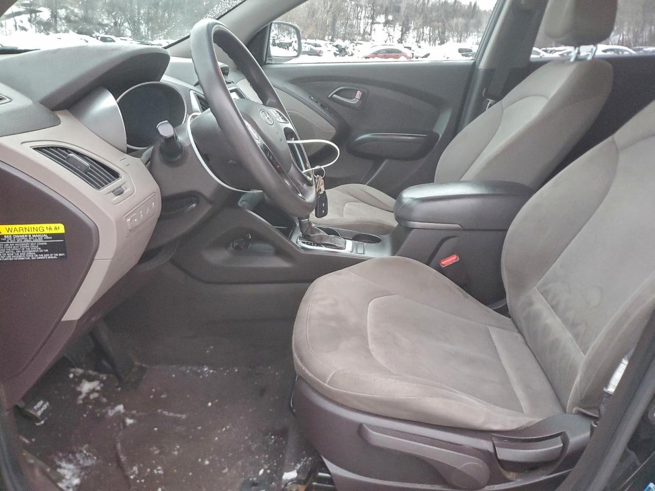 Hyundai TUCSON Gls Image 9