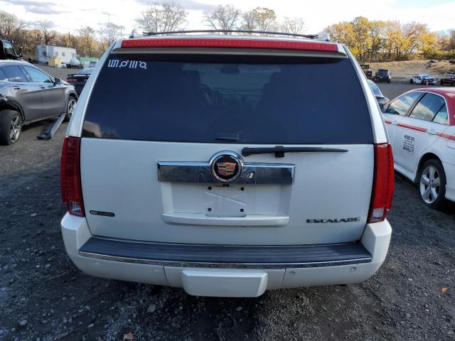 Cadillac Escalade Luxury Image 6
