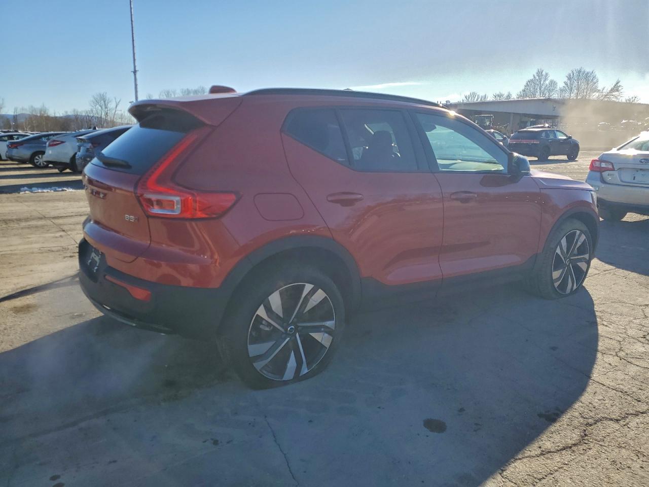 Volvo Xc40 Plus Plus Image 4