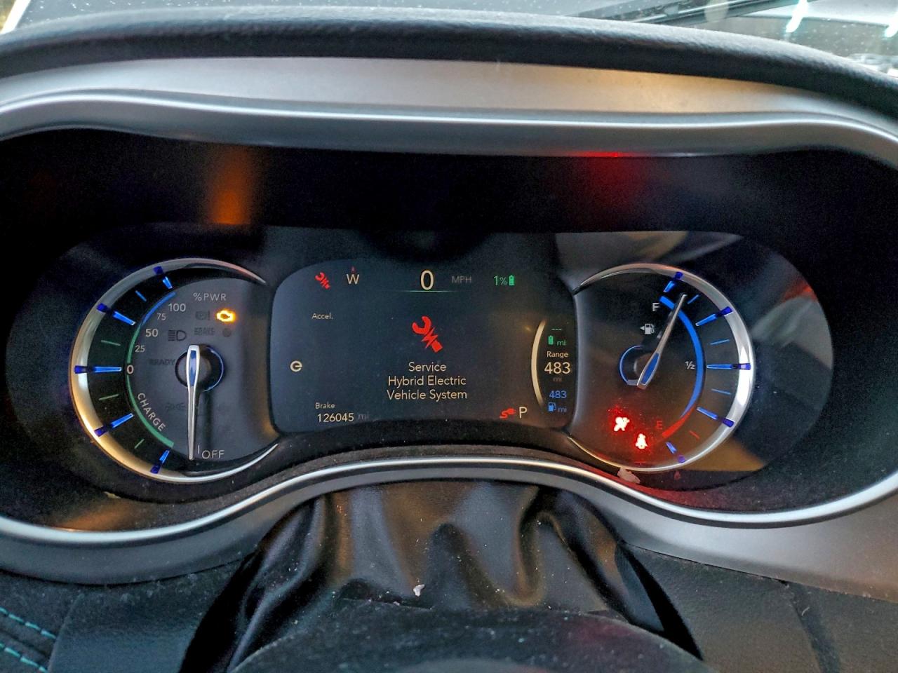 Chrysler Pacifica Hybrid Limited Image 10