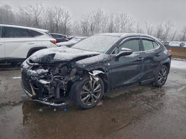  Salvage Lexus Ux