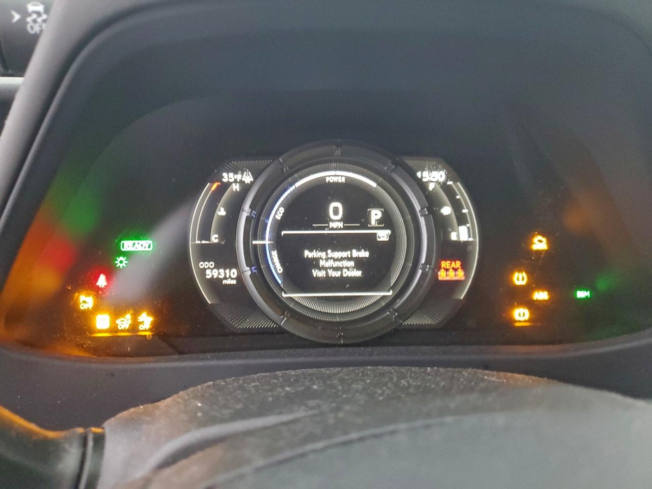 Lexus Ux 250h Image 5