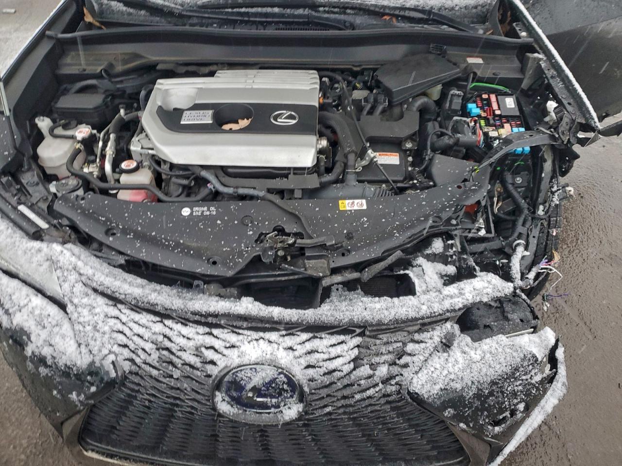 Lexus Ux 250h Image 8