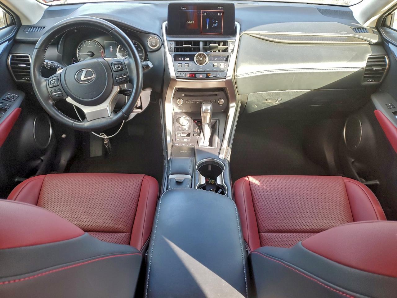 Lexus NX 300 Base Image 5