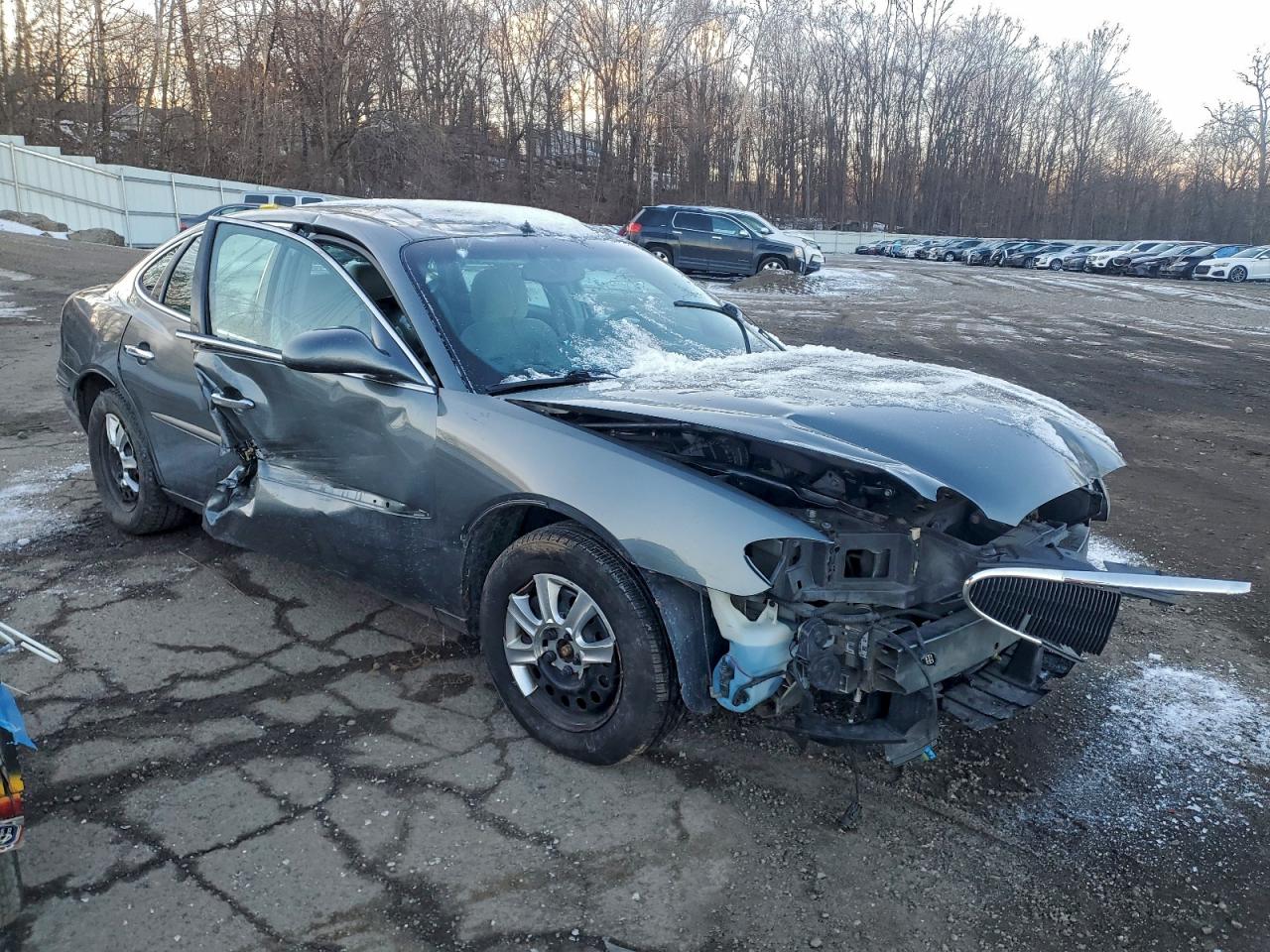 Buick LaCrosse Cx Image 6