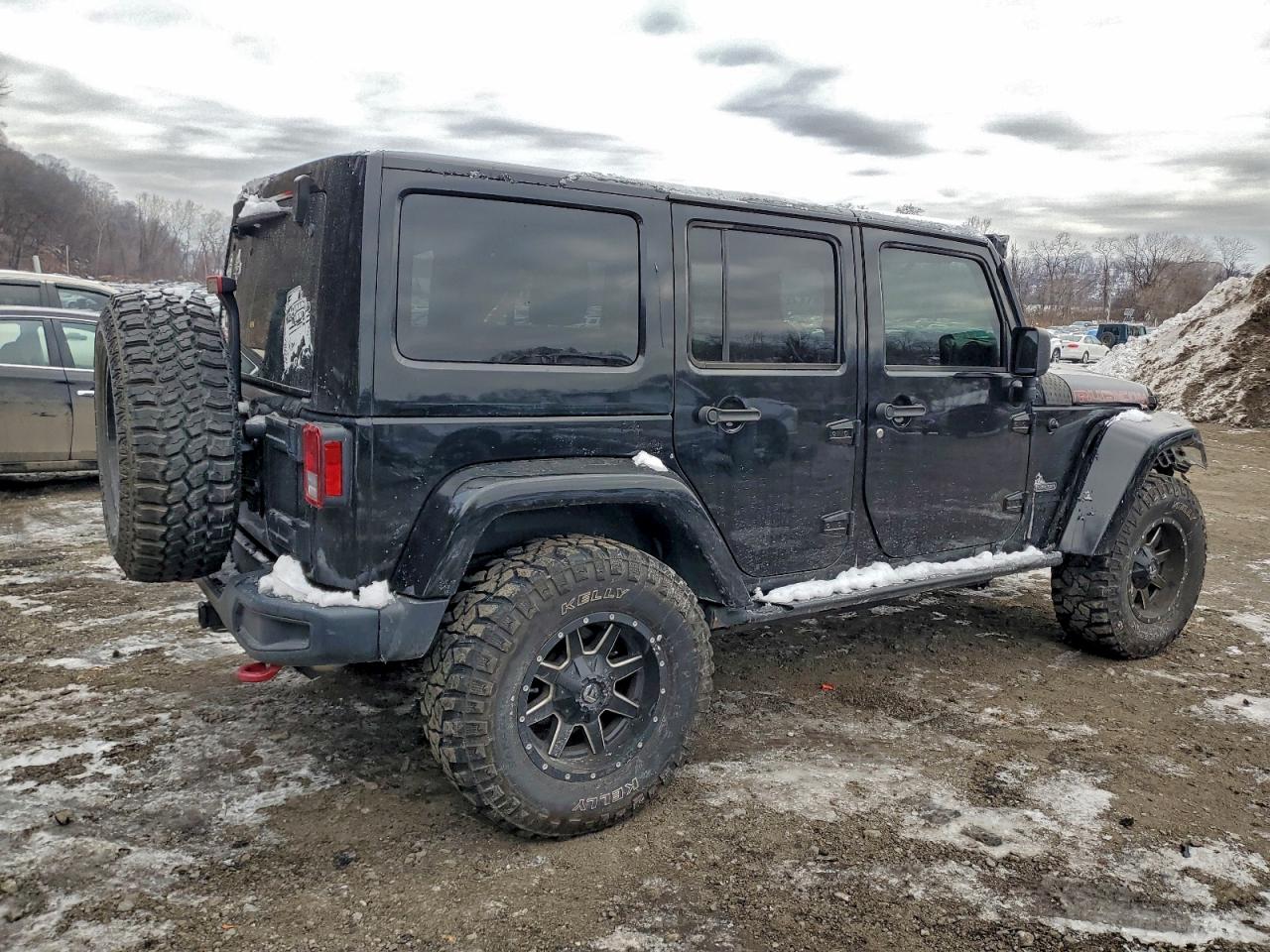 Jeep Wrangler Rubicon Image 3