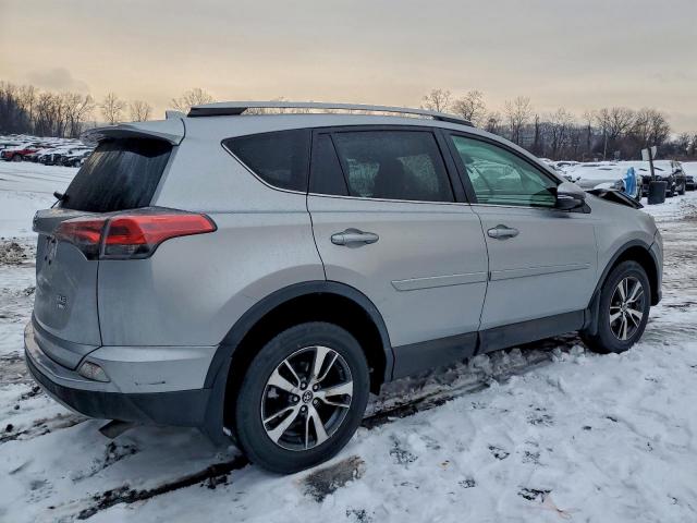 Toyota RAV4 Adventure Image 3