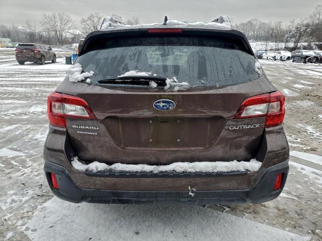 Subaru Outback 2.5i Limited Image 10