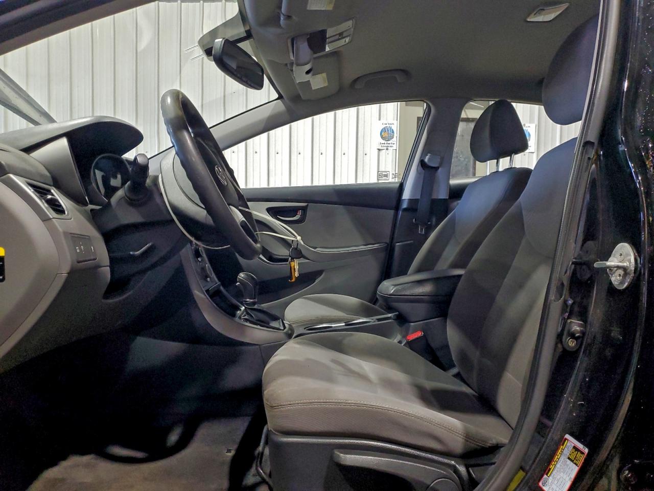 Hyundai ELANTRA Se Image 12