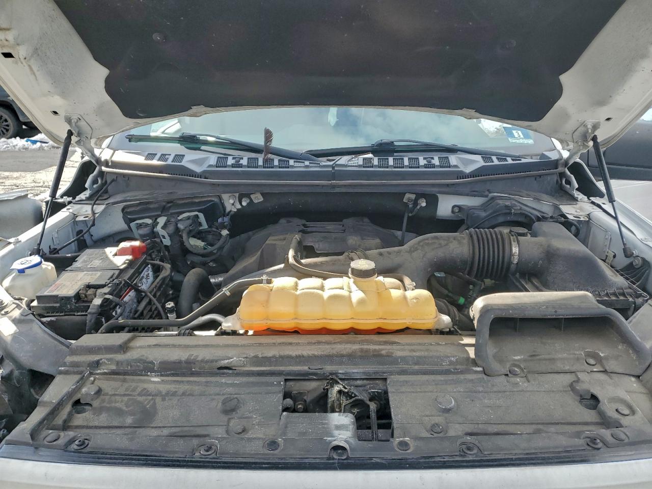 Ford F-150 Super Cab Image 7