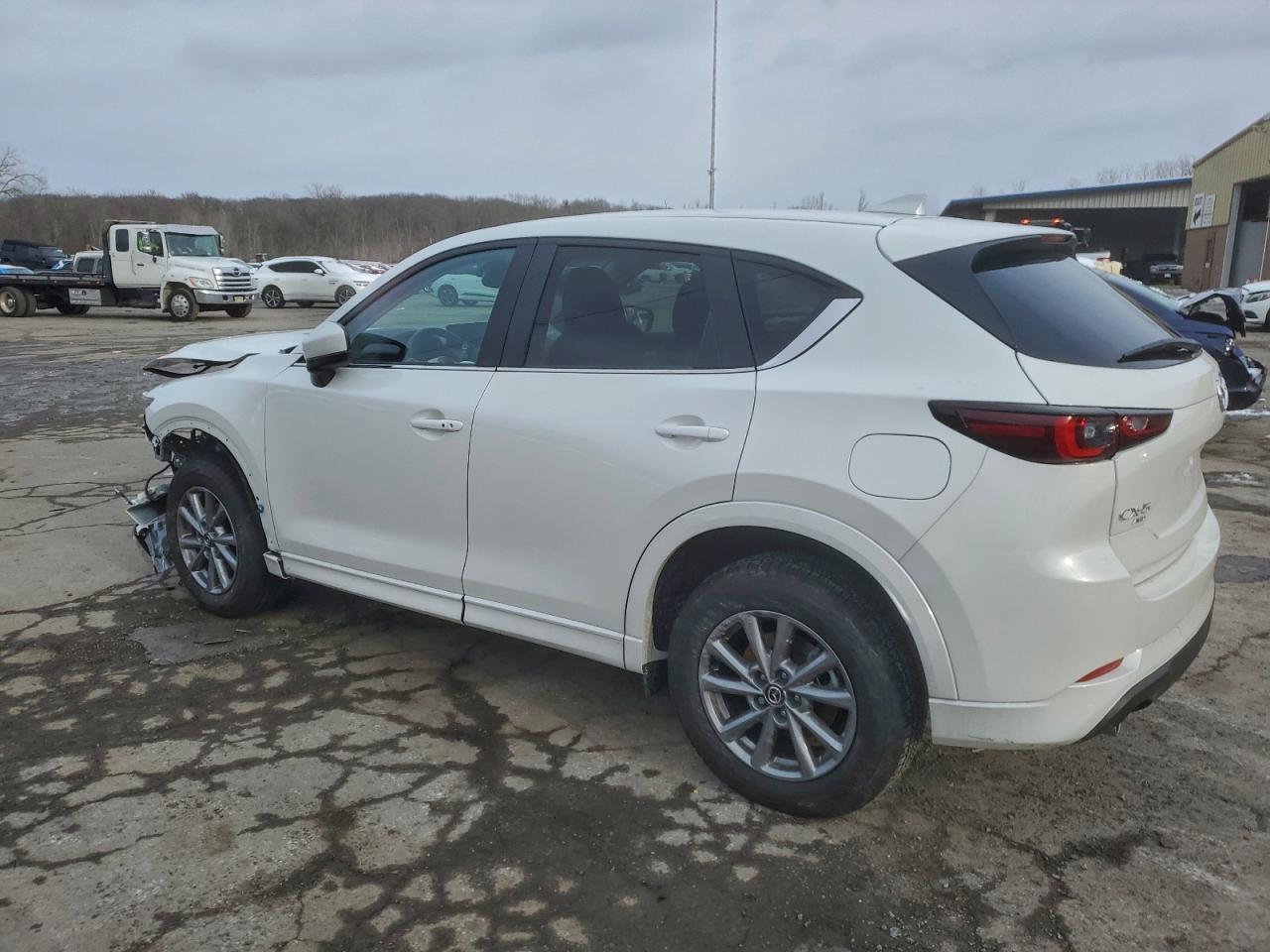 Mazda Cx Preferred Image 2