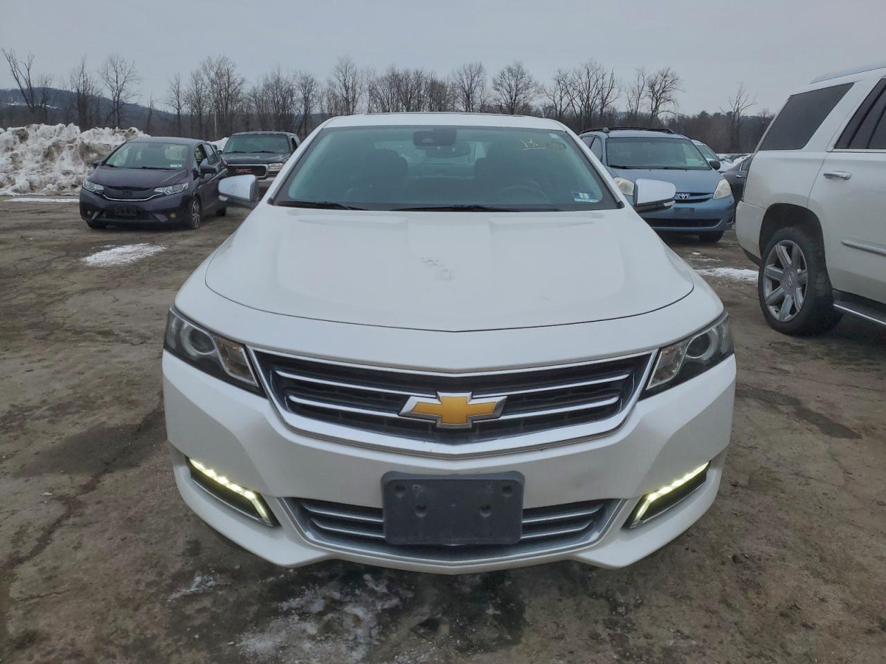 Chevrolet Impala Premier Image 6