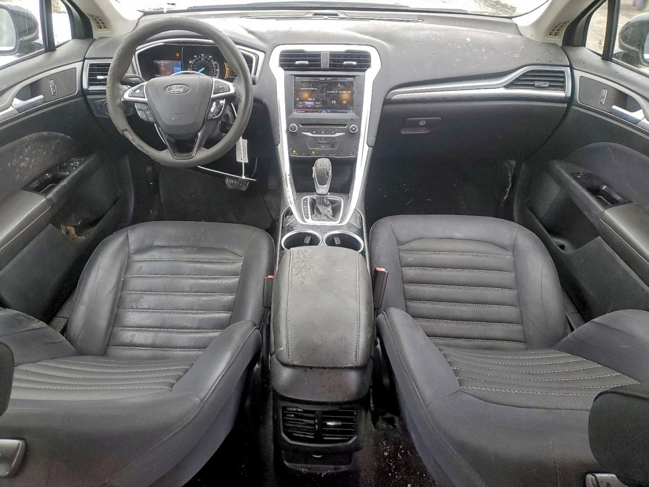 Ford Fusion Se Image 11