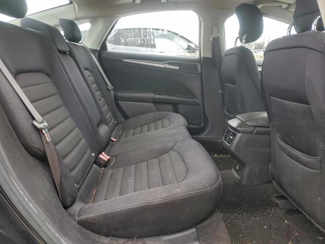 Ford Fusion Se Image 9