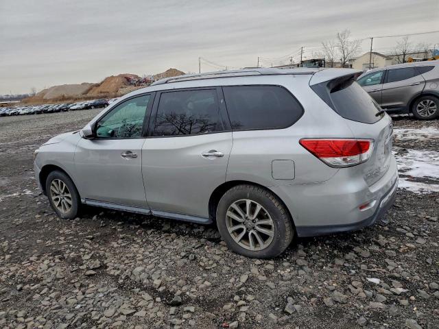 Nissan Pathfinder S Image 2