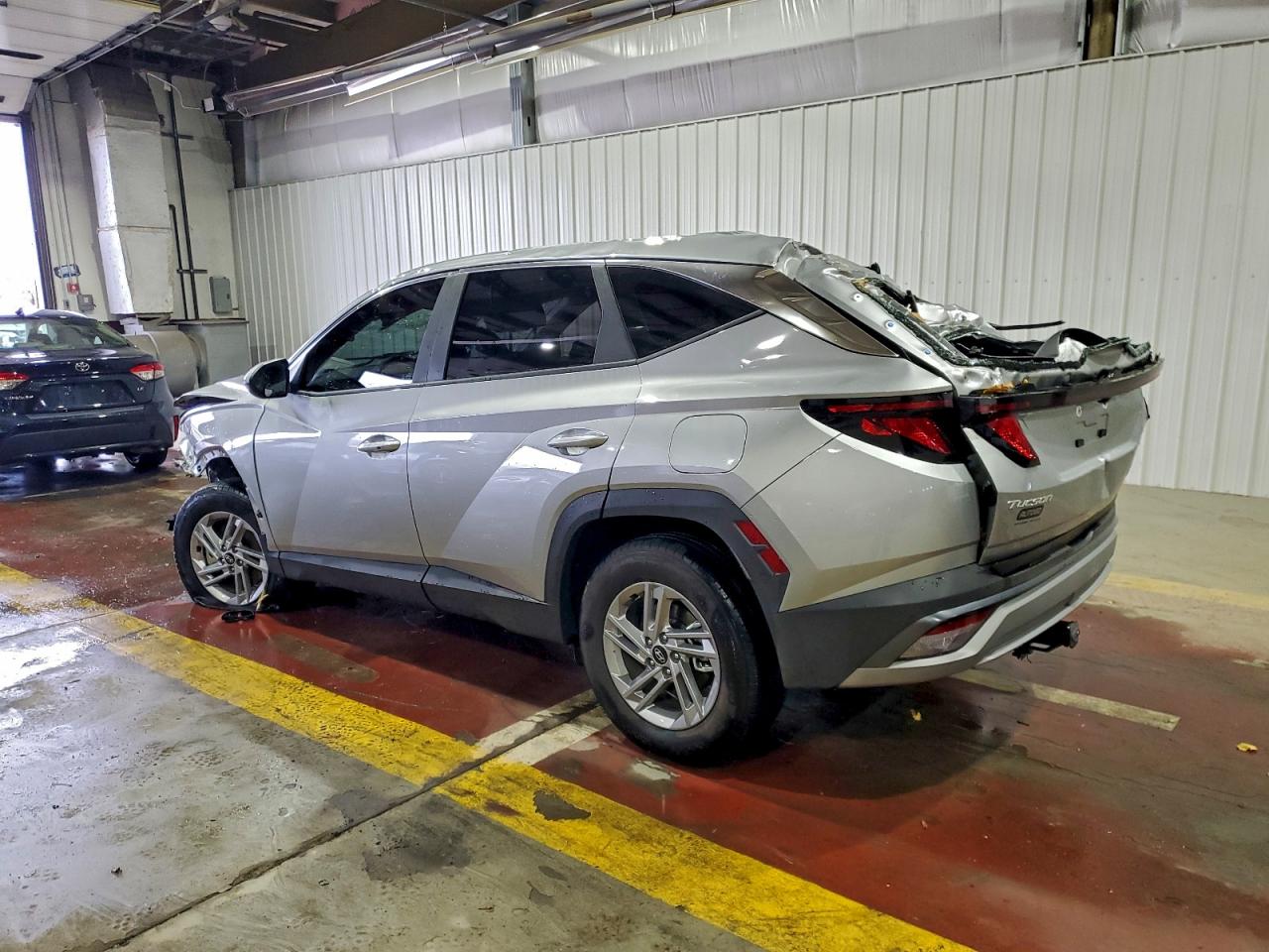 Hyundai TUCSON Se Image 12