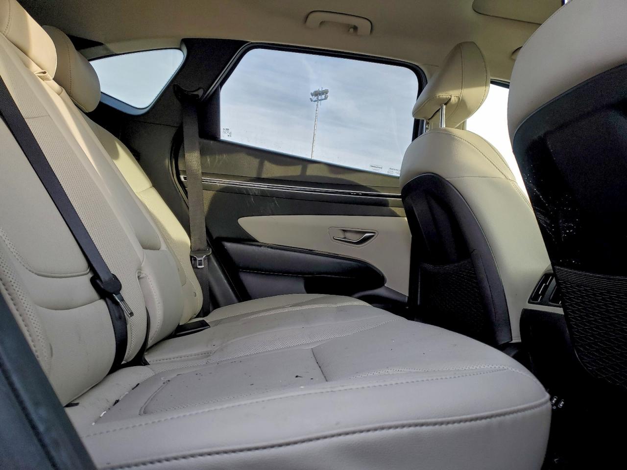 Hyundai TUCSON Sel Image 12