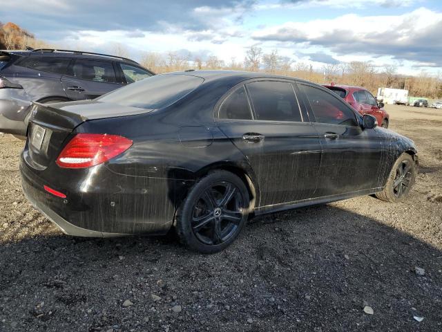 Mercedes-Benz E-Class 300 4matic Image 3