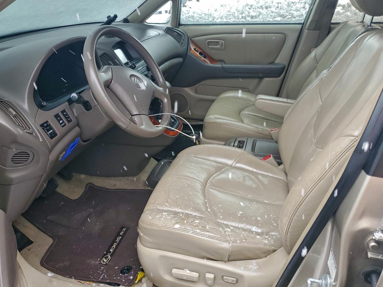 Lexus RX 300 Image 3