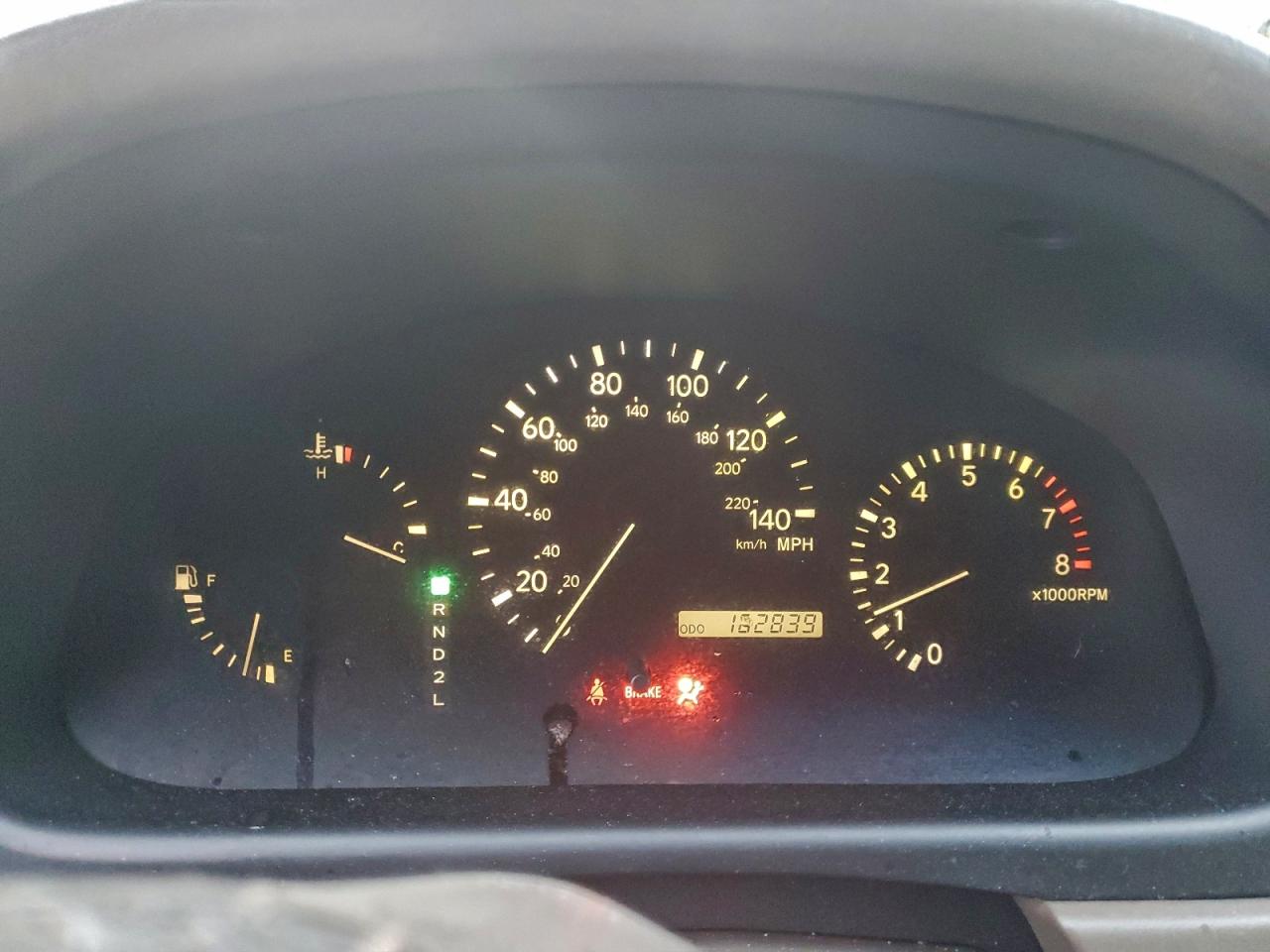 Lexus RX 300 Image 8