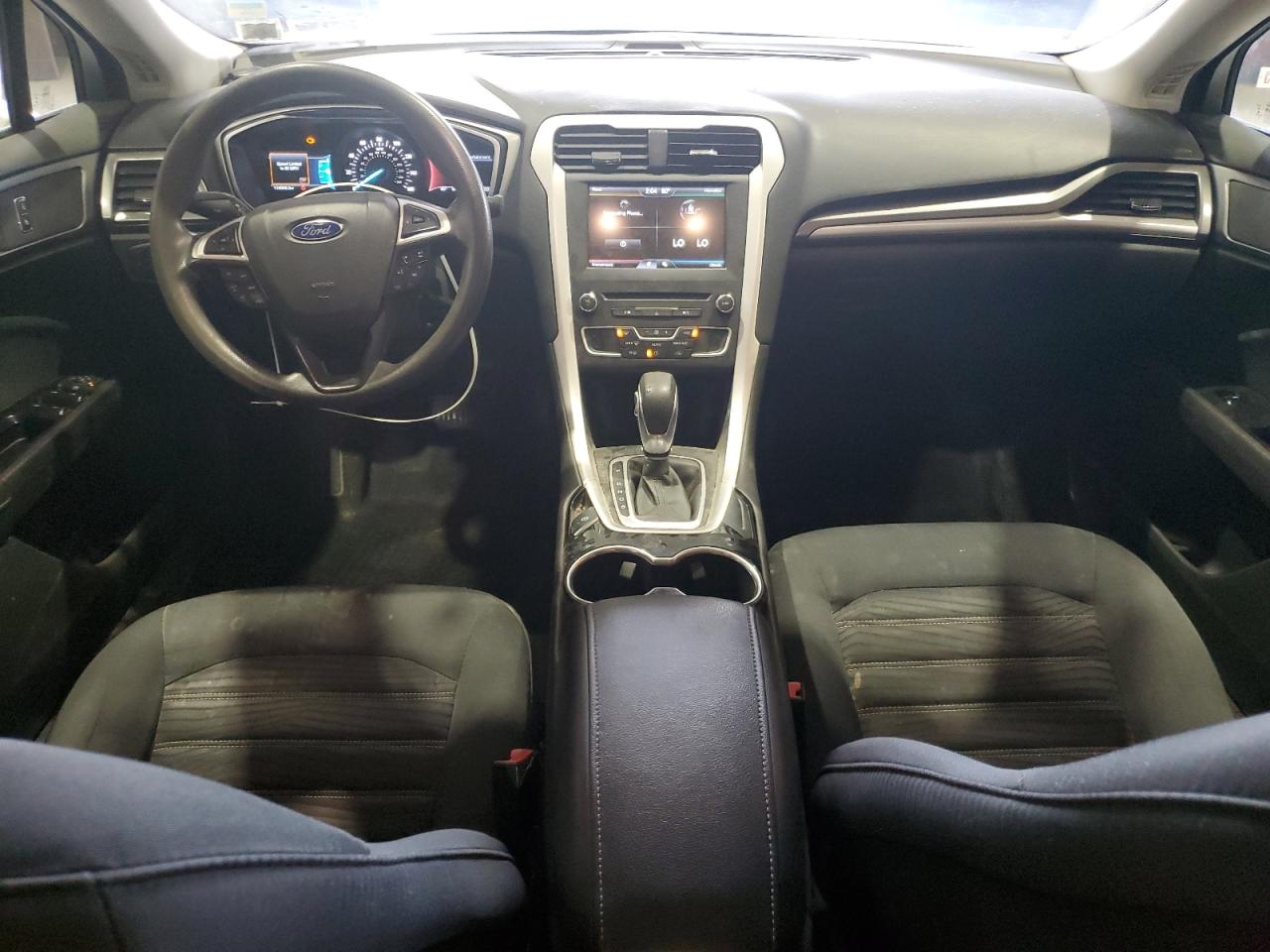 Ford Fusion Se Image 5