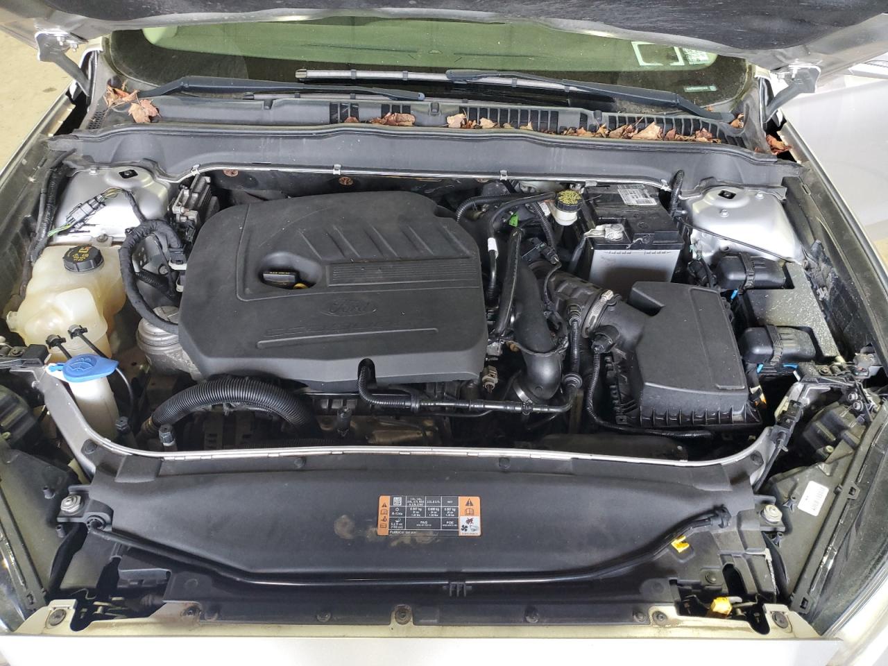 Ford Fusion Se Image 8