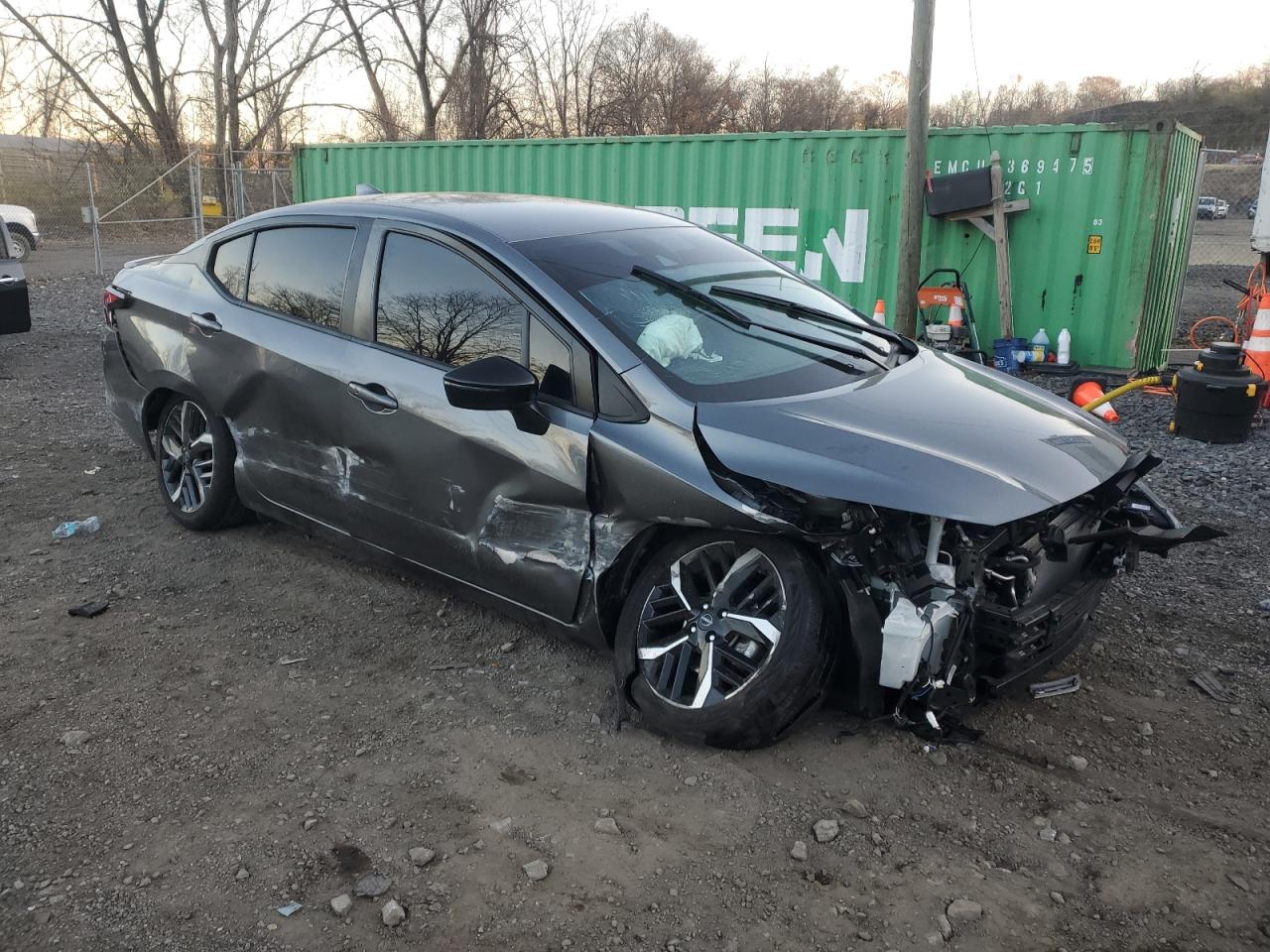 Nissan Versa Sr Image 8