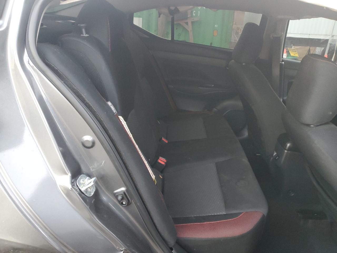 Nissan Versa Sr Image 11