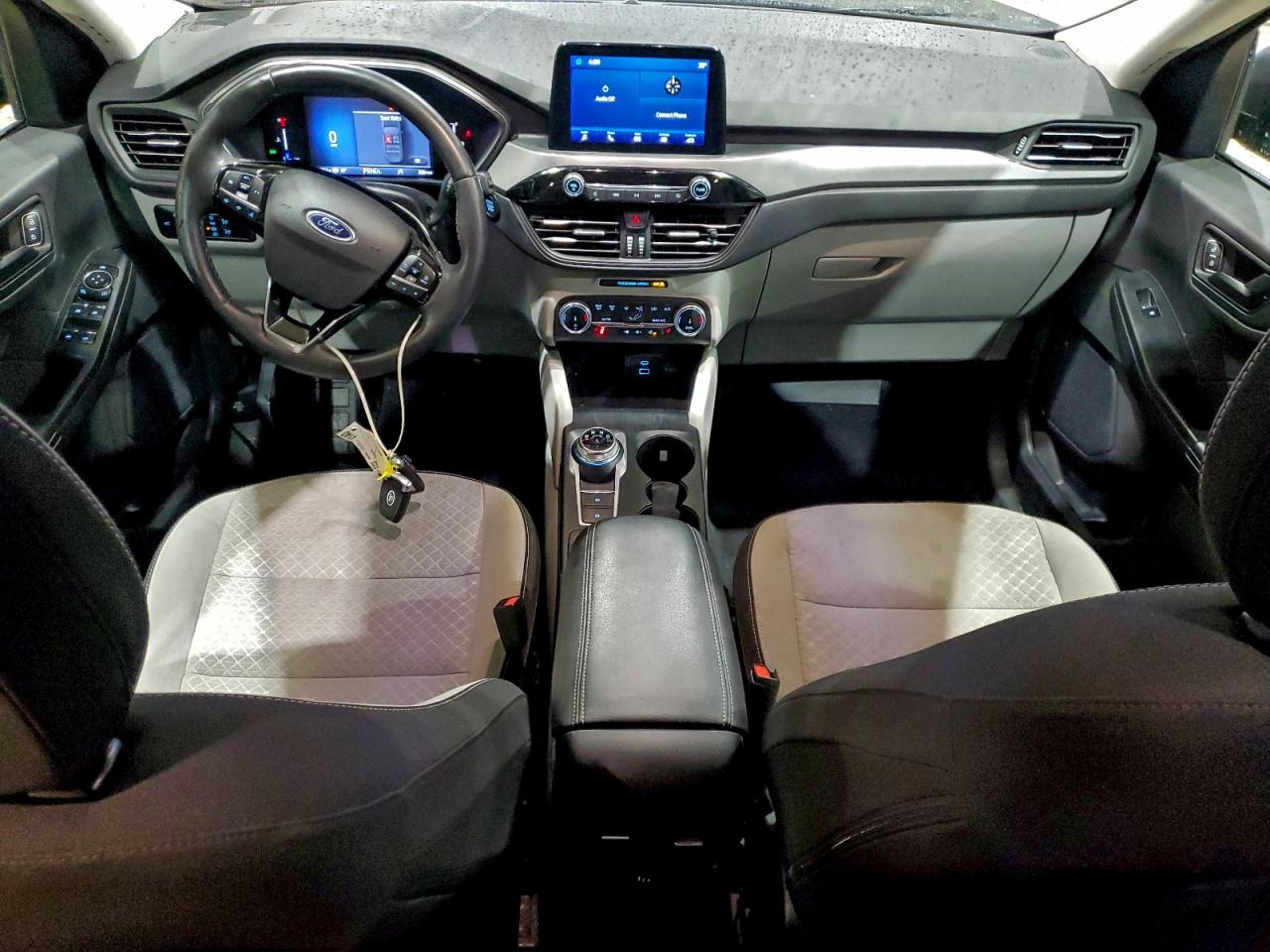 Ford Escape Active Image 7