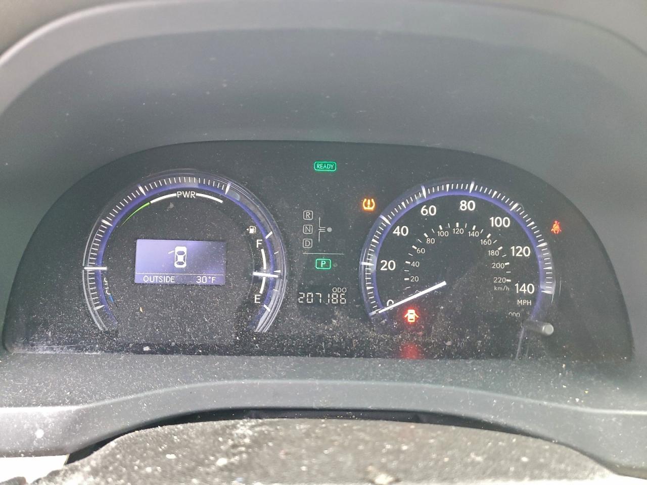 Lexus Hs 250h Image 9