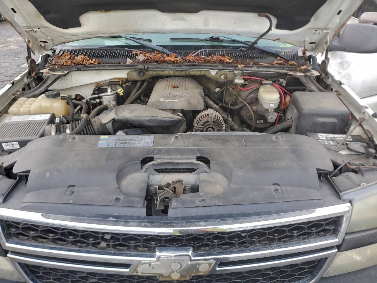 Chevrolet Silverado K1500 Image 11