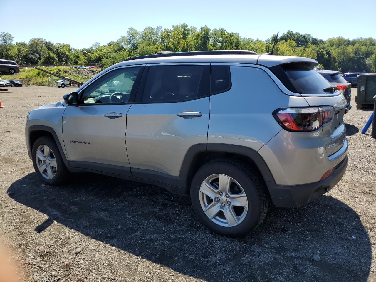 Jeep Compass Latitude Image 2