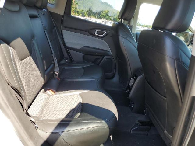 Jeep Compass Latitude Image 12