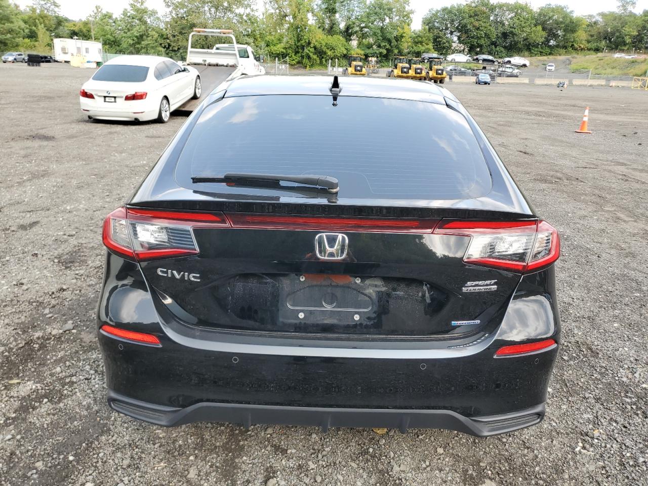 Honda Civic Sport Touring Image 6