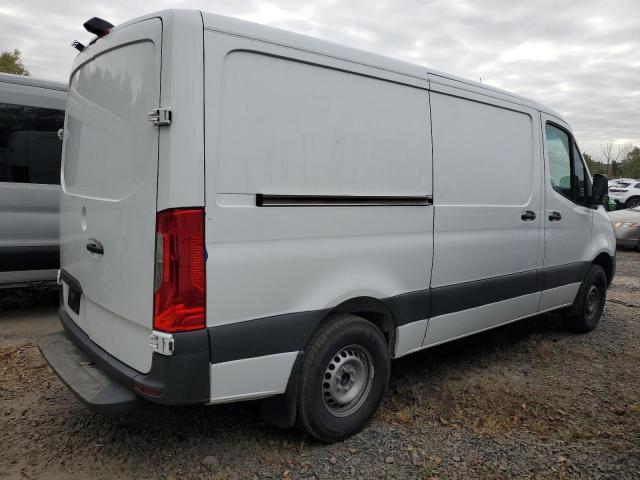 Mercedes-Benz Sprinter 2500 Image 7