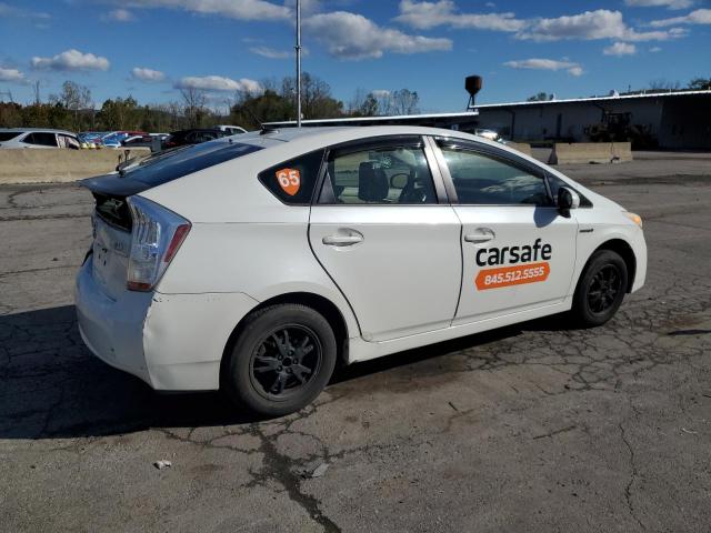 Toyota Prius Image 10