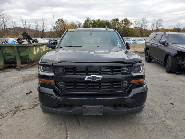 Chevrolet Silverado K1500 Custom Image 6