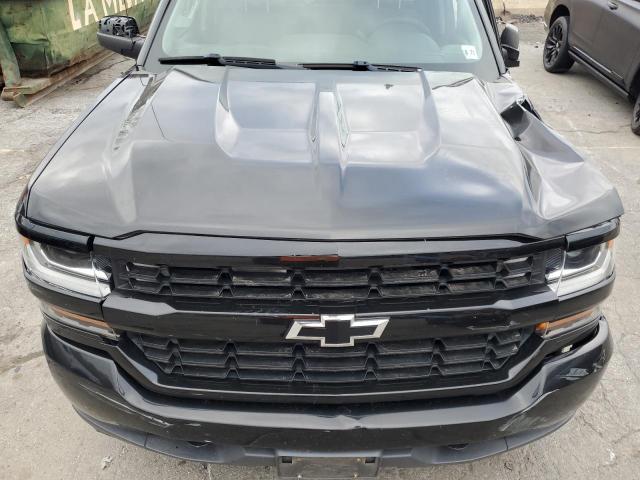 Chevrolet Silverado K1500 Custom Image 9
