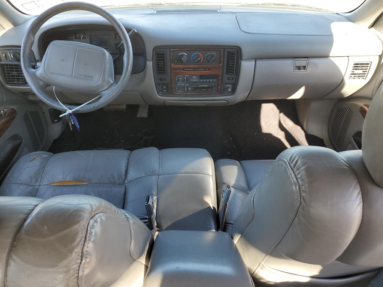 Chevrolet Caprice Classic Ls Image 9