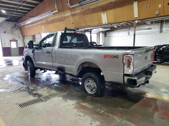 Ford F-250 Super Duty Image 2